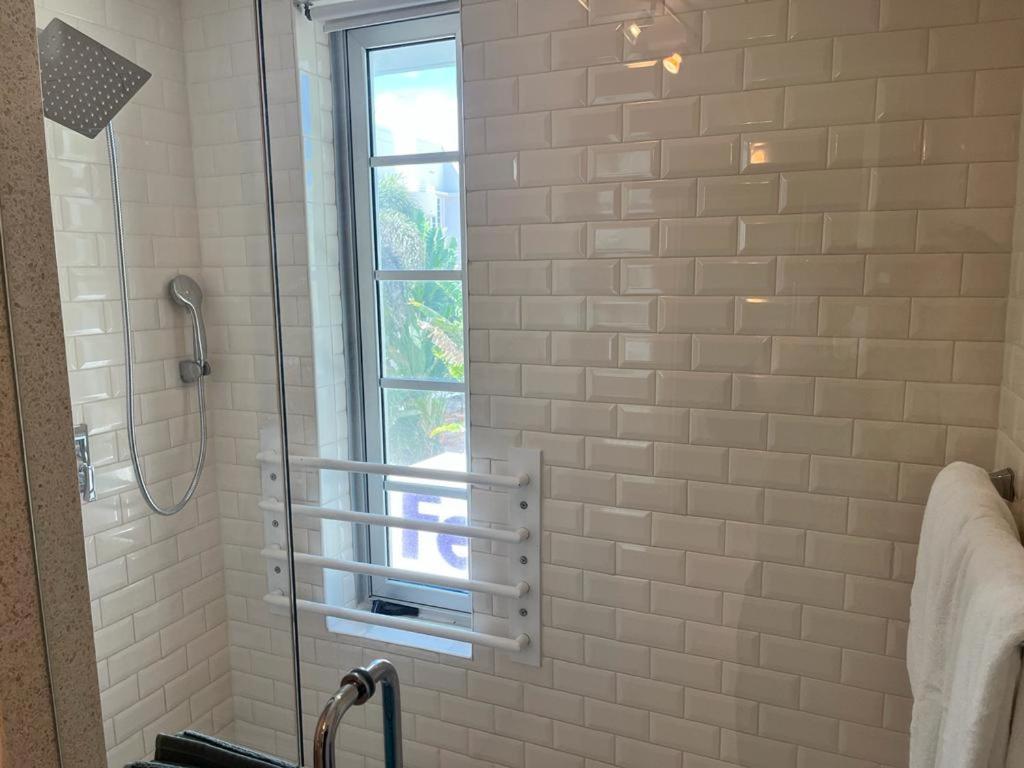 Two-Bedroom Apartment,1289803438:JPEG