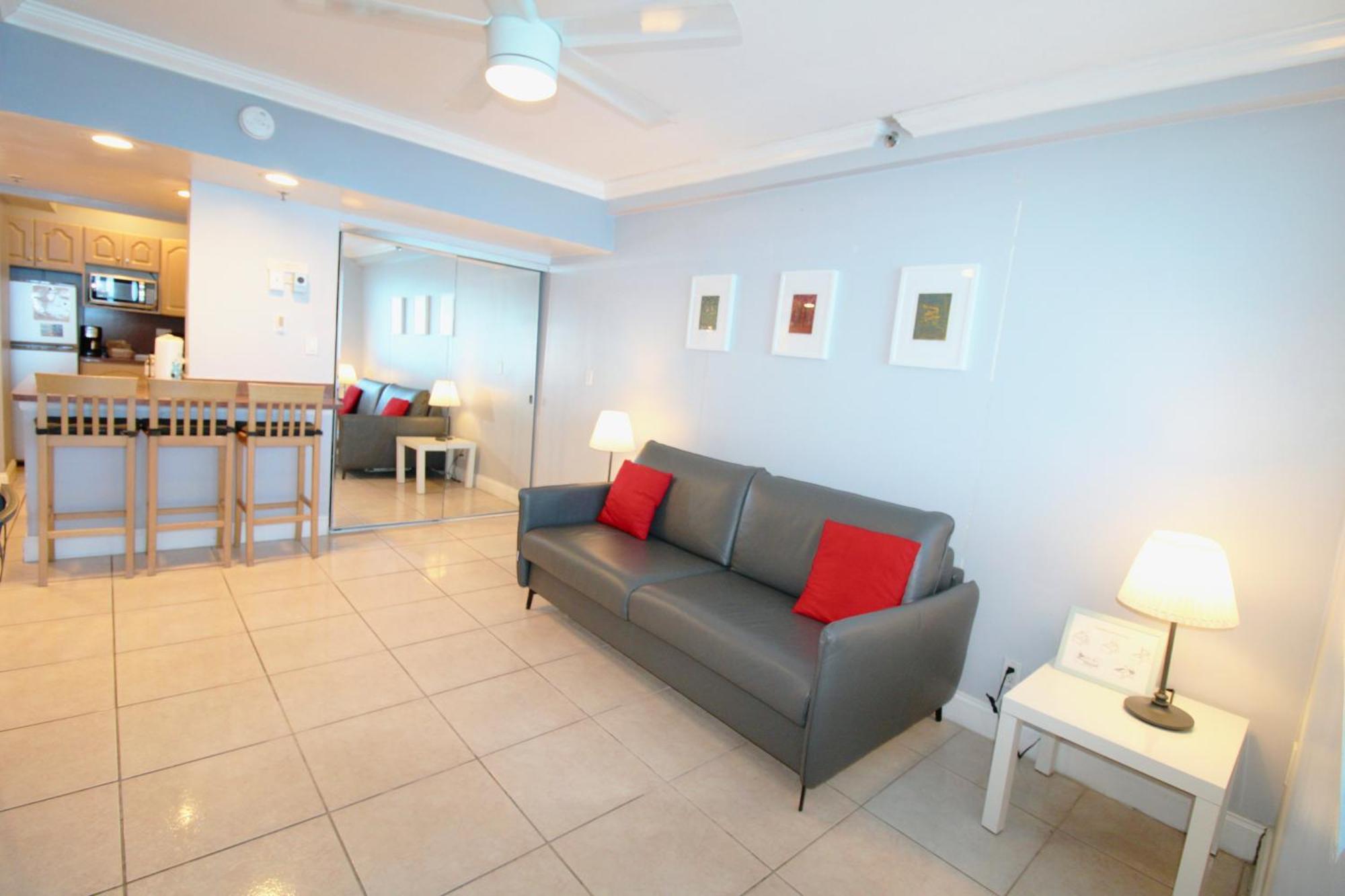 One-Bedroom Apartment