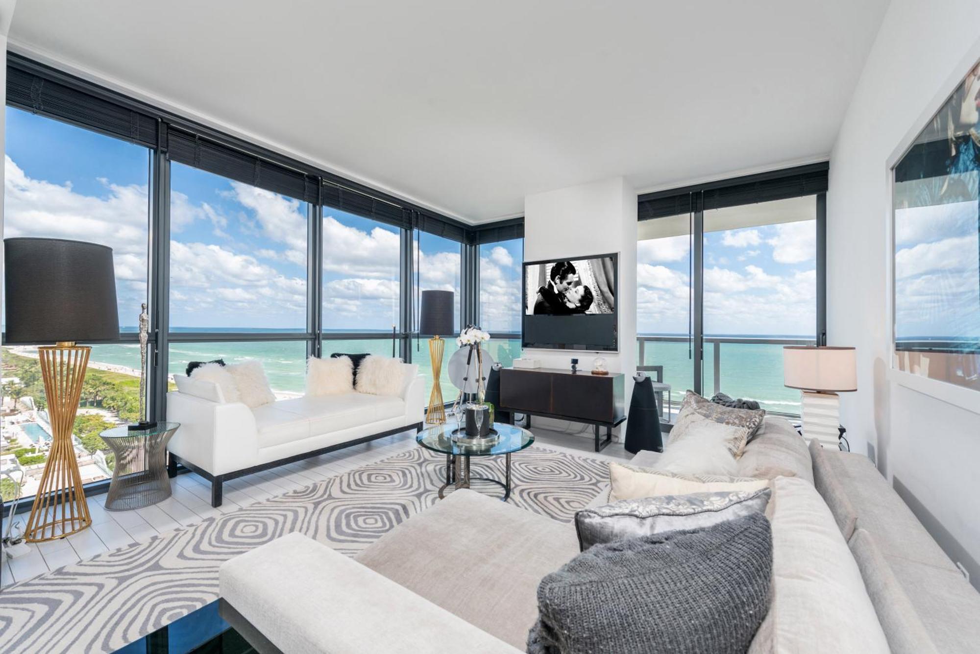 Three-Bedroom Apartment - Oceanfront,1650067491:JPEG