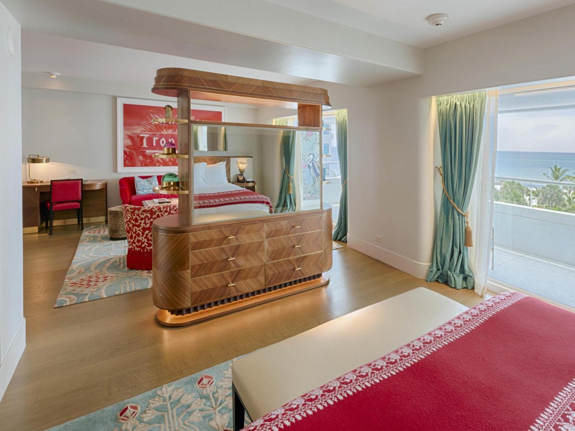 Junior King Suite with Ocean View