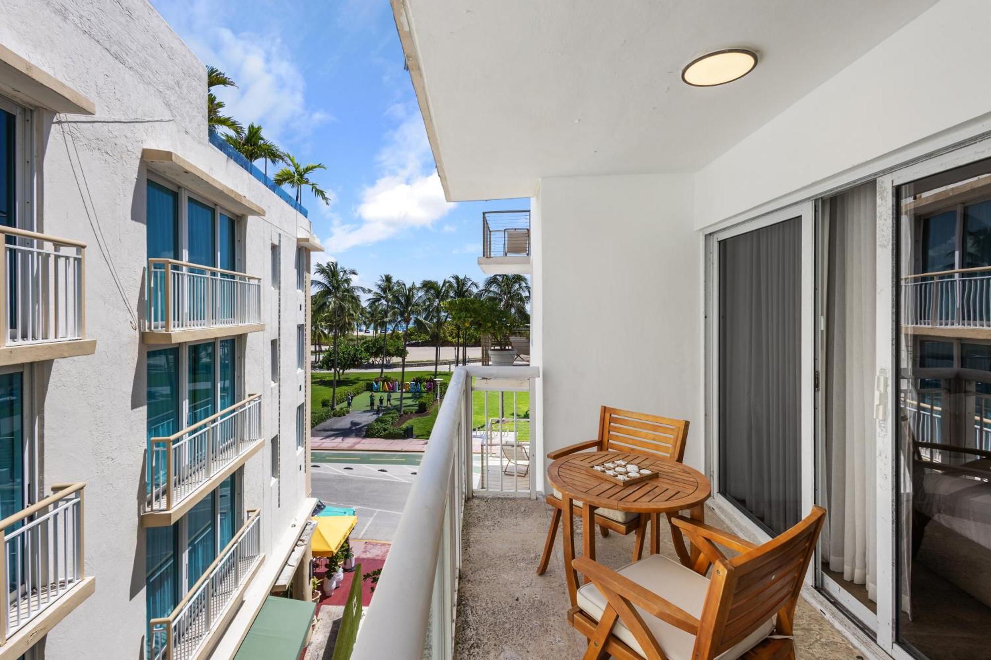 TWO BEDROOM BALCONY