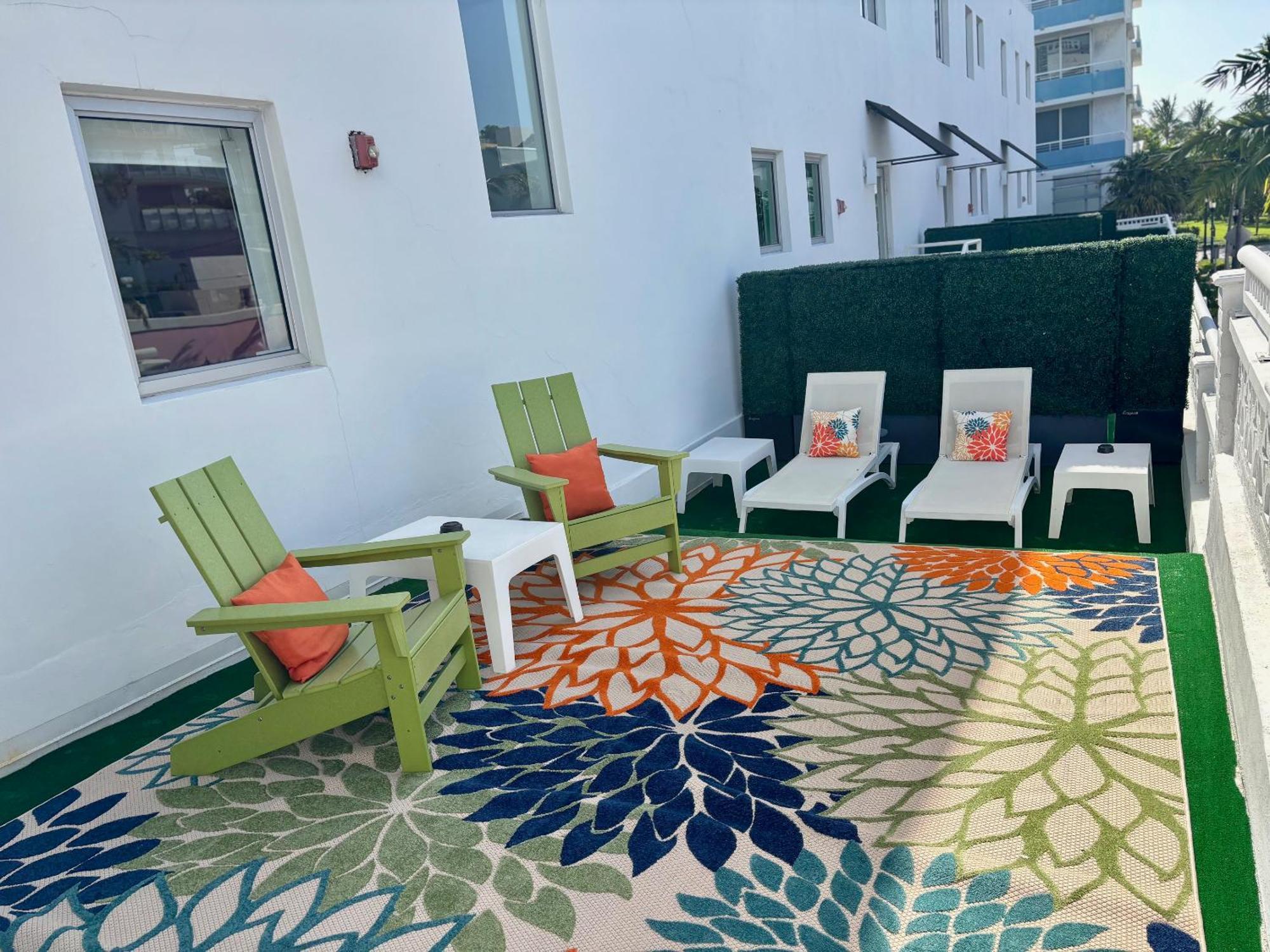 Estudio con terraza
