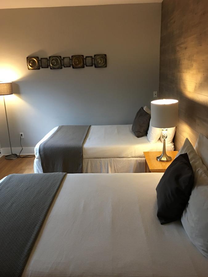 Double Room with Two Double Beds,662090361:JPEG