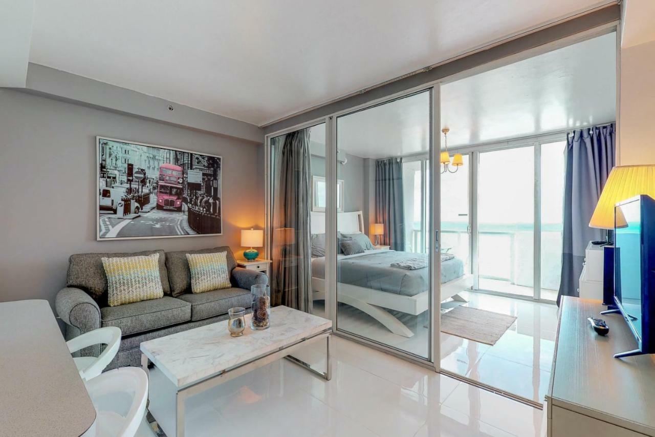 One Bedroom Apartment