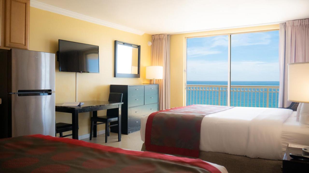 2 Queen Beds, Efficiency, Oceanfront View, Non-Smoking