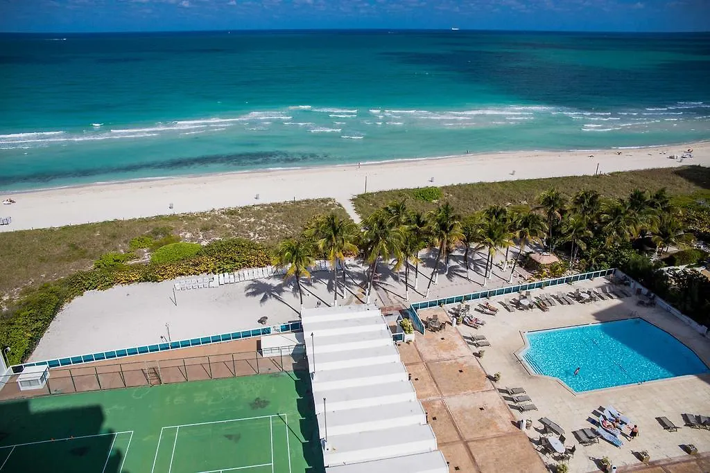 Oceanfront Contemporary Suites-1