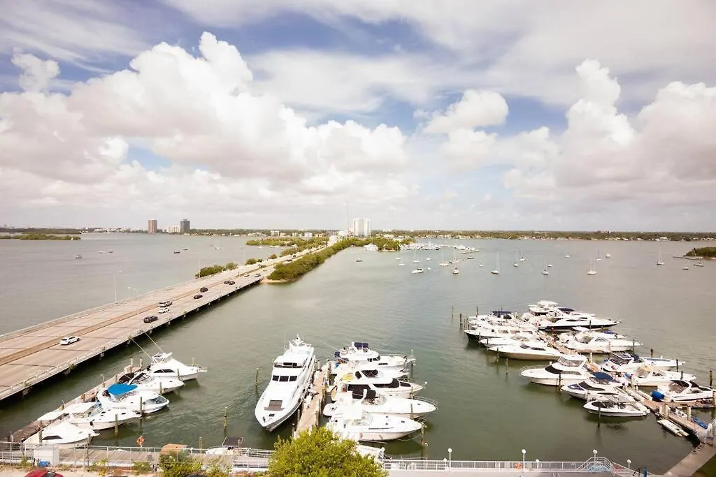 ☆Waterfront Studio/Free Parking/Amazing Bay View-1