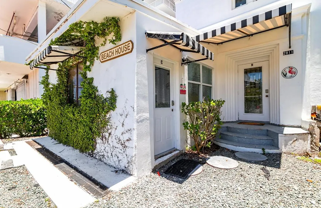 Studio House 2 Blocks From Beach-1