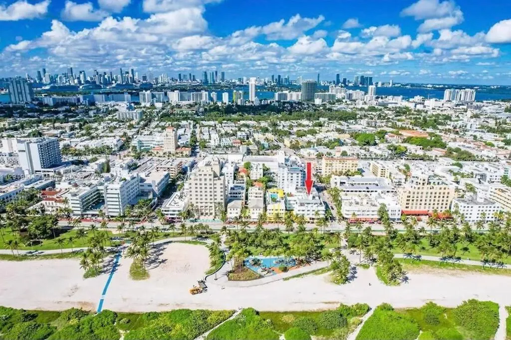 Wow! Best Location! Best Unit! New Renovated South Beach Ocean Front-1