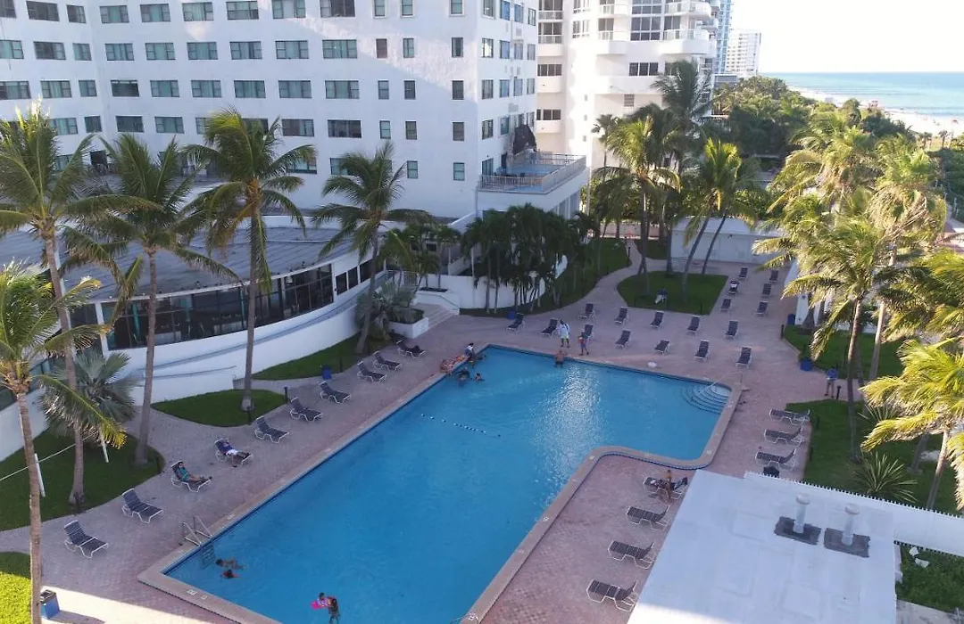 Deluxe Studios And Apartments At The Casablanca-1