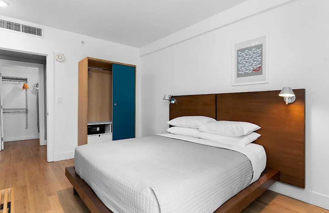 Boutique Hotel Suite 1215 West Avenue-1