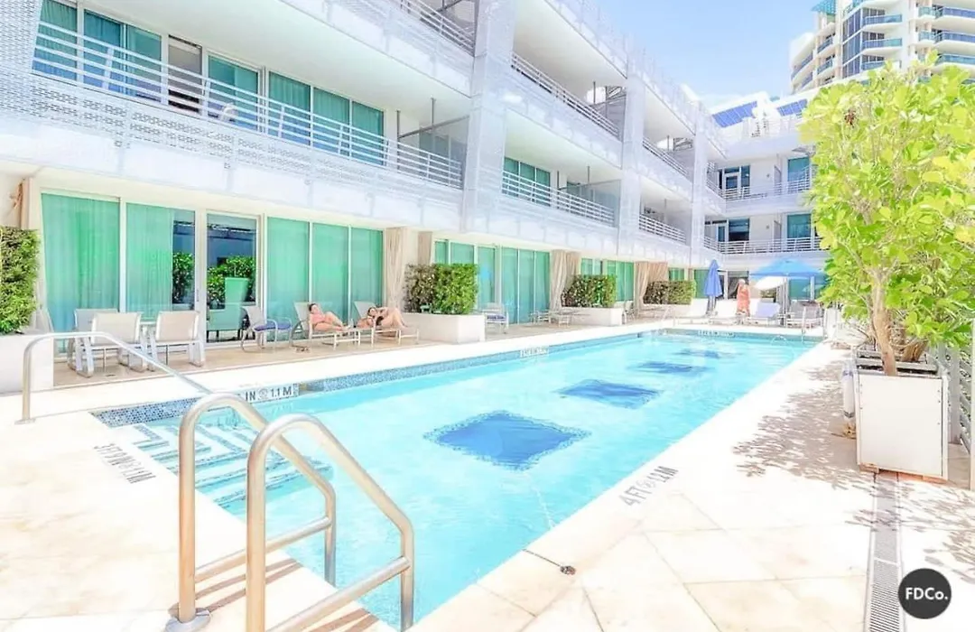 Oceanview Ph With Private Rooftop & Outdoor Tub-1