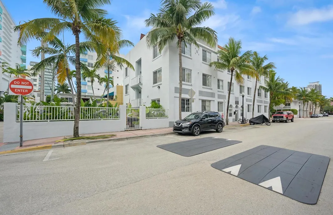 Sage On Ocean Drive Apartments-1