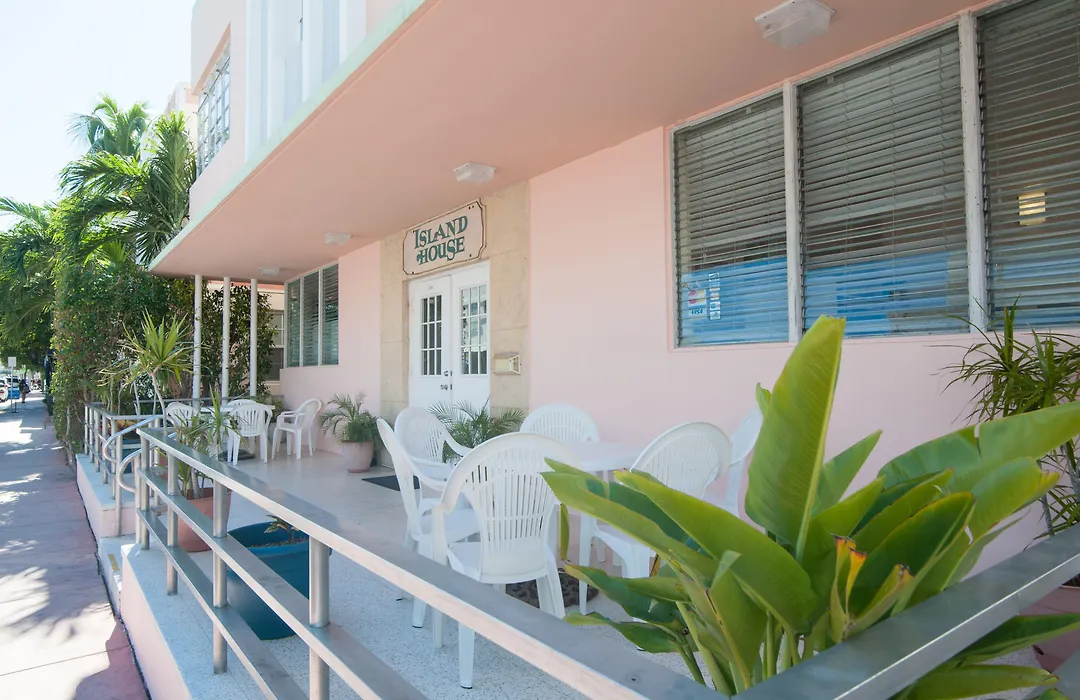 Island House South Beach (Adults Only)-1