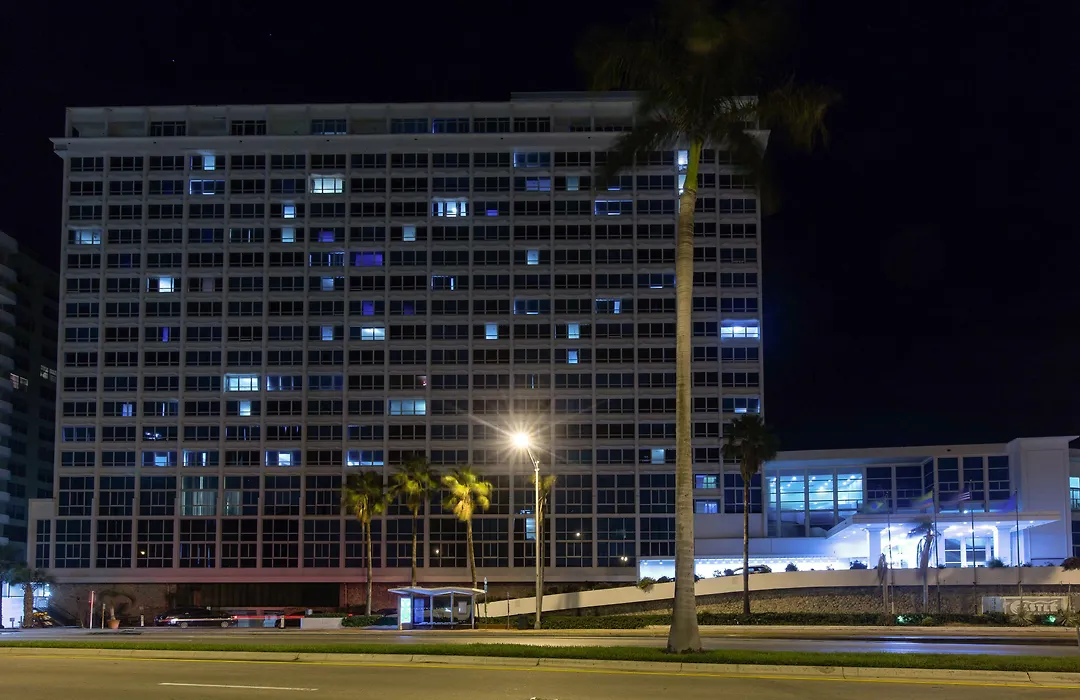 New Point Miami Beach Apartments-1
