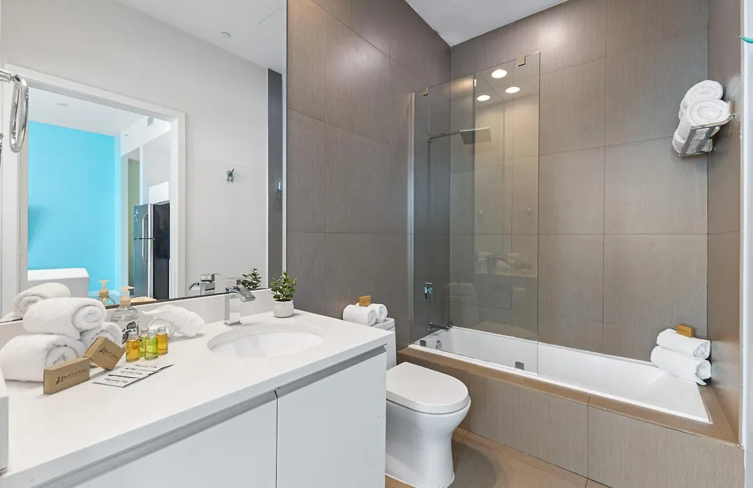 Dharma Home Suites Miami Beach At Monte Carlo-1