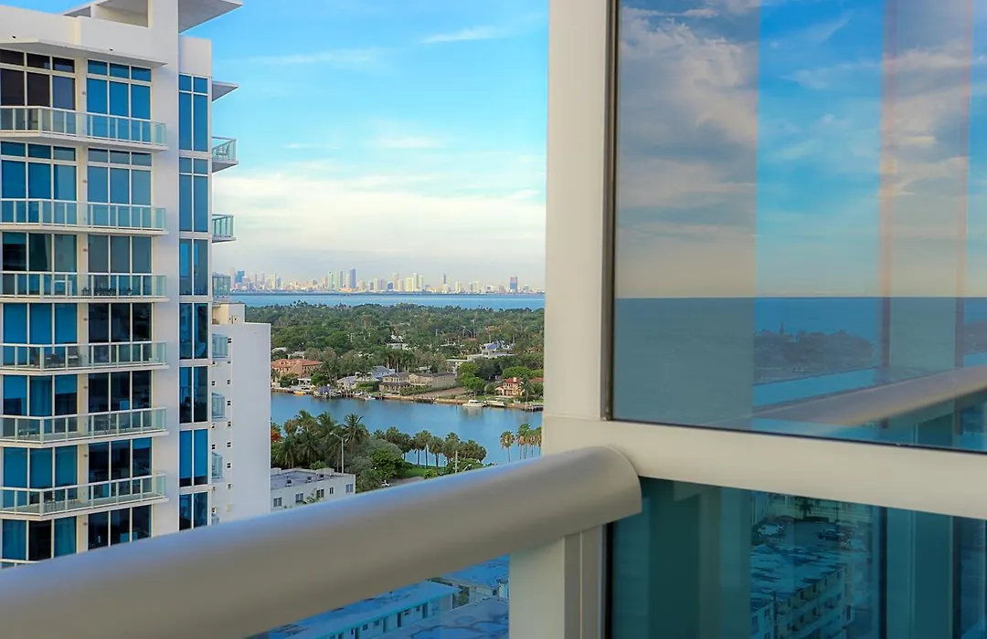 Cote D'Azur Ocean Apartments Miami Beach-1