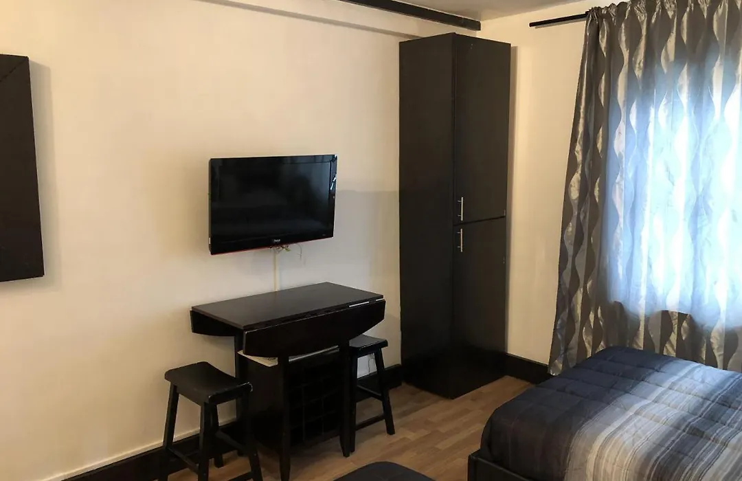 Oceanfront Studio Casablanca Miami Beach-1