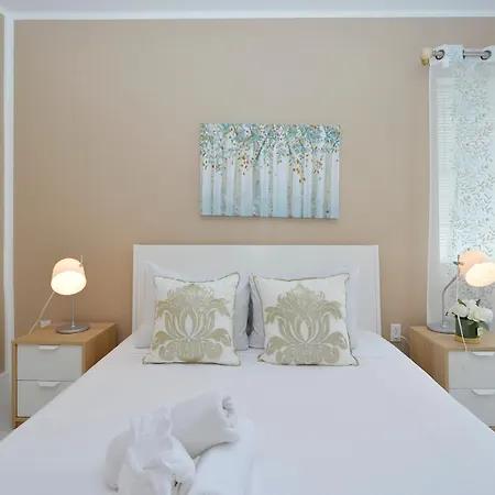Ocean Drive Beach Apartments-2