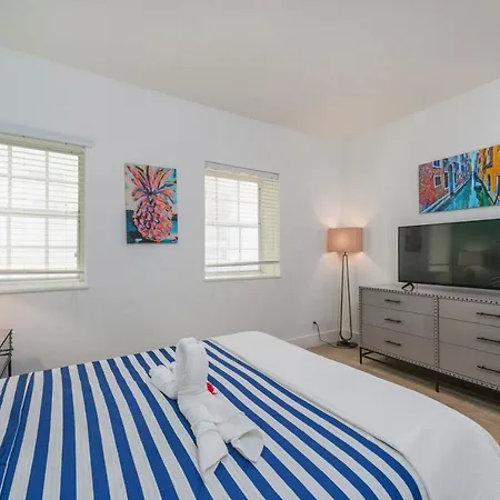Sobe Lux Suites On Ocean-2