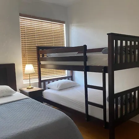 Miami Beach Rooms B&B-2