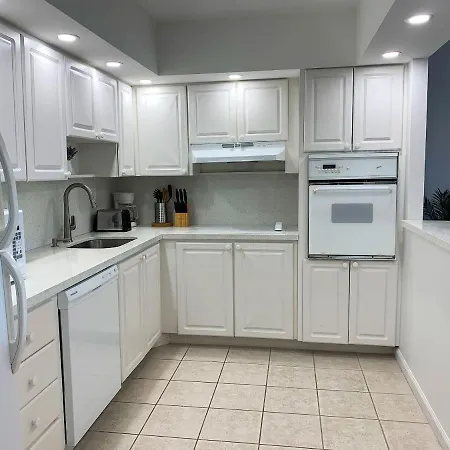 Beach Apartment At Condo-Hotel-3