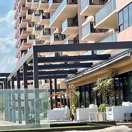 Luxury Hotel On The Beach - Oceanview, Pool, Resort & Premium Amenities-2