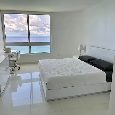 5255 Collins Ave-2