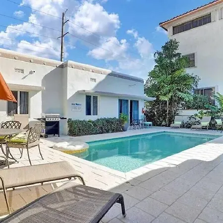 Beach House In Miami Beach-2