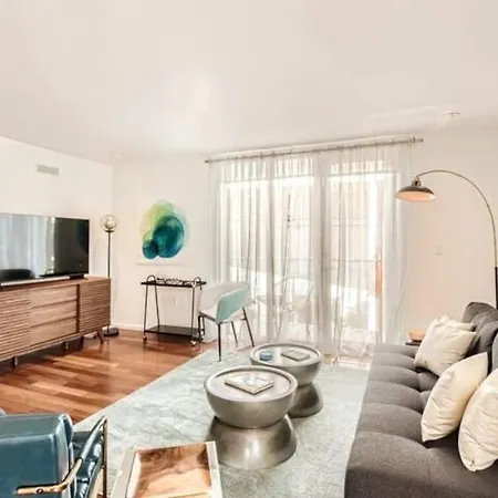 Mid-Century Modern Jewel South Beach Miami-3