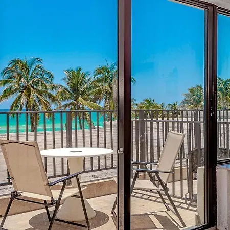 Incredible Studio With Balcony Facing The Sea !!-3