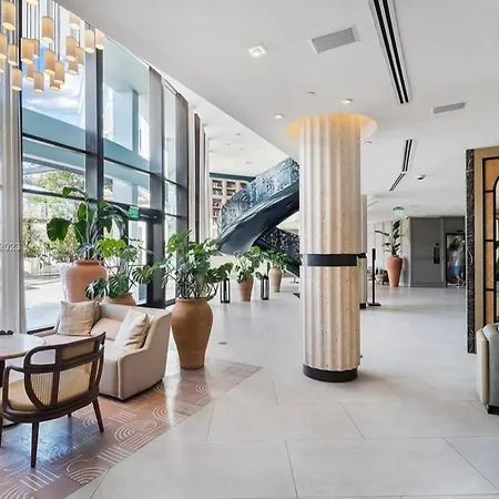 Famous Luxury Miami Hotel W Balcony In South Beach With Pool-3