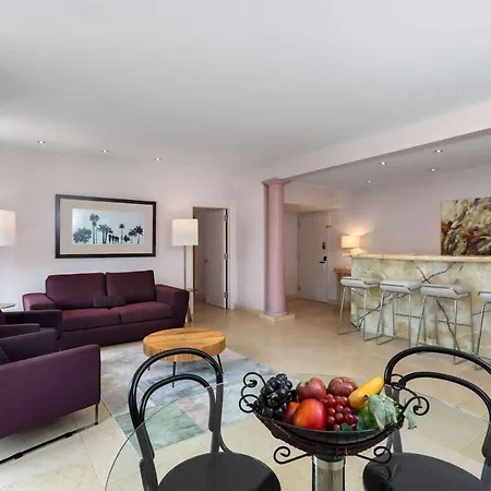 Astor Hotel By Luxurban-3