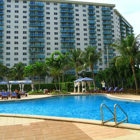 ⌘Family Beach Home W Amazing Water Views - Upgraded Unit ⌘-3