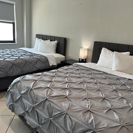 Ocean Front Casablanca Studios With Full Kitchens & Beach Access By Bl Rentals-2