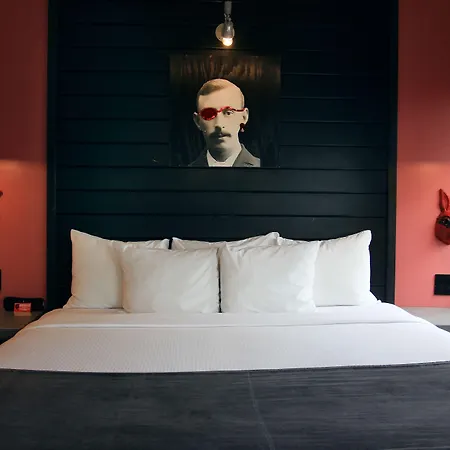 Hotel Gaythering - Gay Hotel - All Adults Welcome-2
