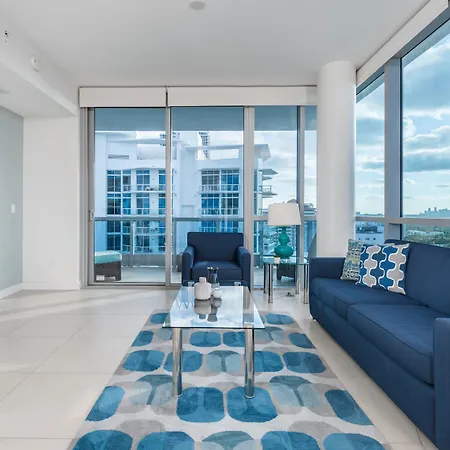 Churchill Suites Monte Carlo Miami Beach-2