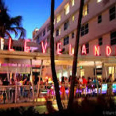 2 Bedroom 2 Bath Penthouse On The Beach-2