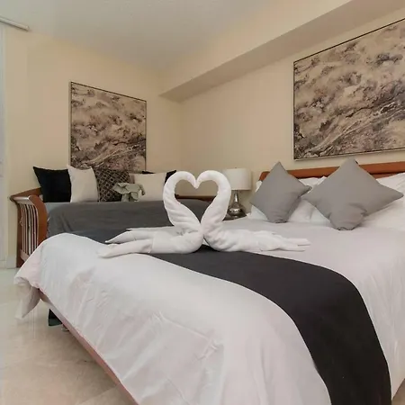Stylish Modern 2Bd/2Bth Apt. Min To Beach-3