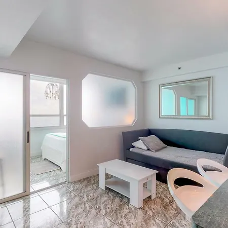 Castle Beach: Blue-Passion Flower Condo-2
