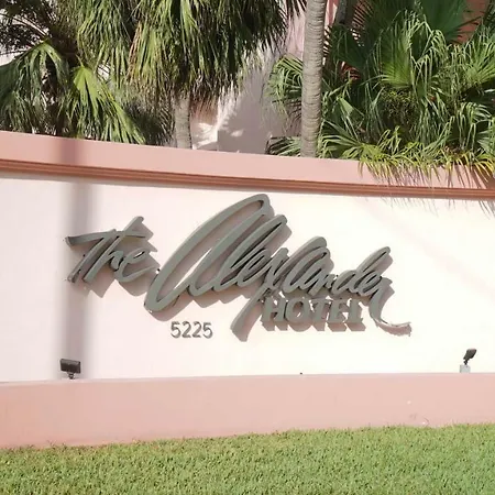 Private Apartments By South Florida Vacations-3