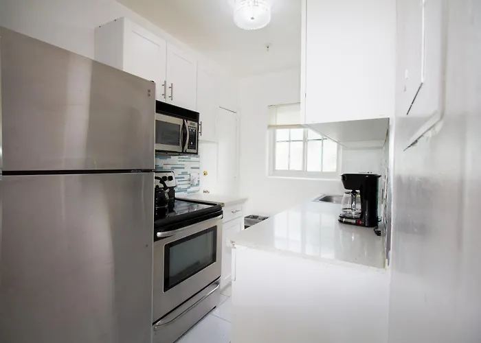 Boutique Courtyard Apartments Part Of The Oasis Casita Collection Miami Beach