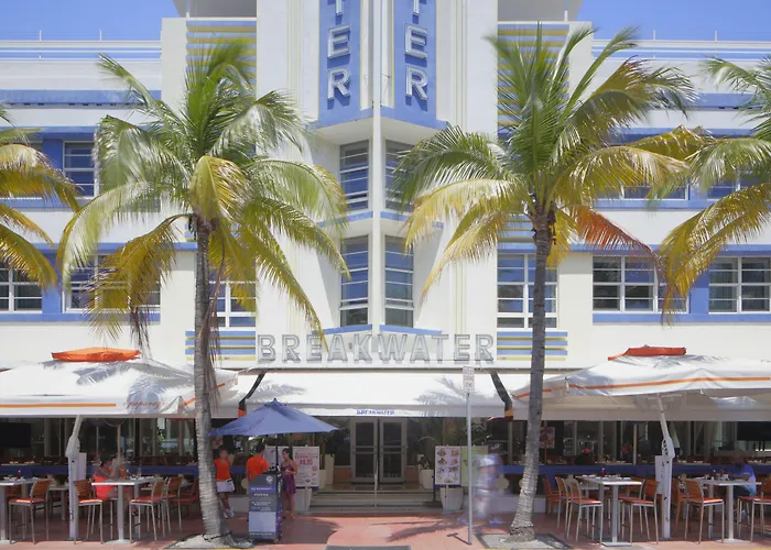 Hotel di lusso a Miami Beach vicino a Memoriale dell'olocausto di Miami Beach